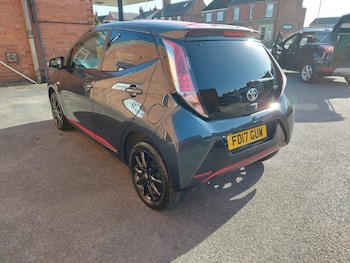 Used Toyota AYGO 2017 for sale - 77936350: Photo