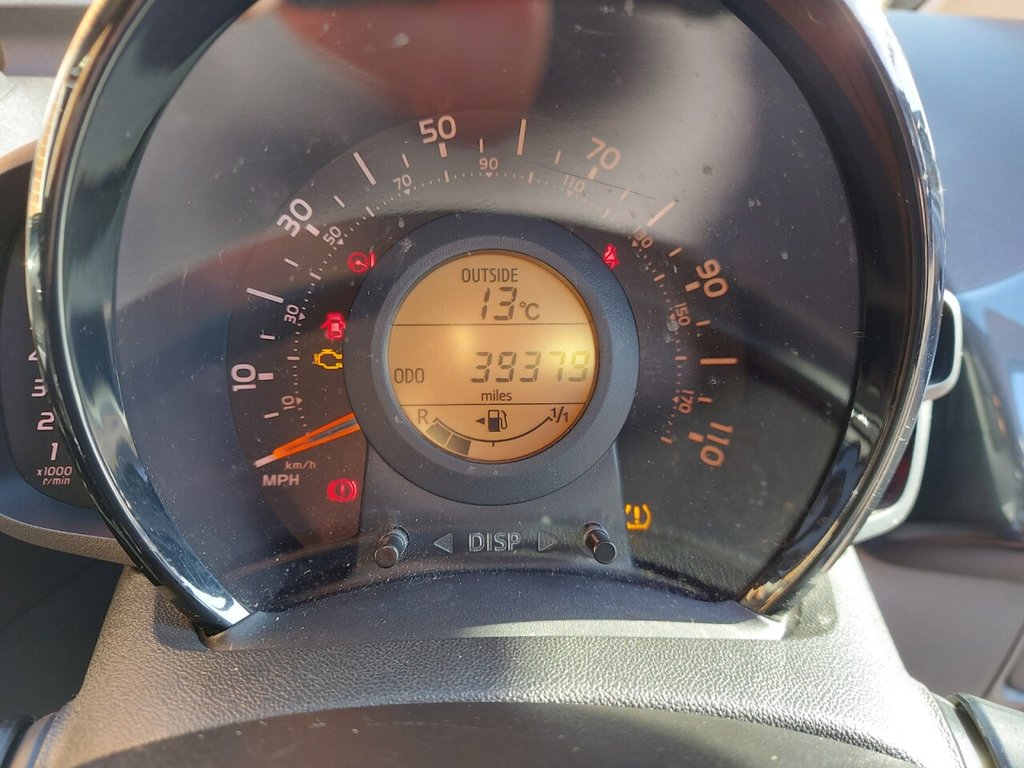 Used Toyota AYGO 2017 for sale - 77936350: Photo 6