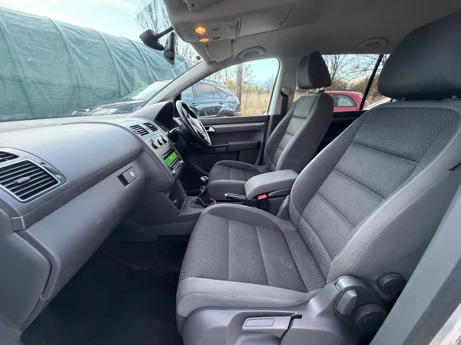 Used Volkswagen Touran 2012 for sale - 77888390: Photo 13