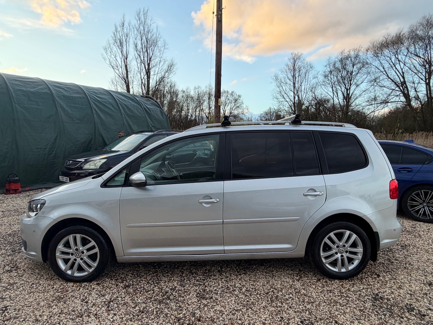 Used Volkswagen Touran 2012 for sale - 77888390: Photo 4