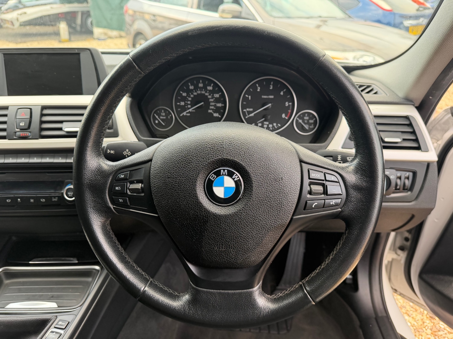 Used BMW 3 Series 2014 for sale - 77837352: Photo 12