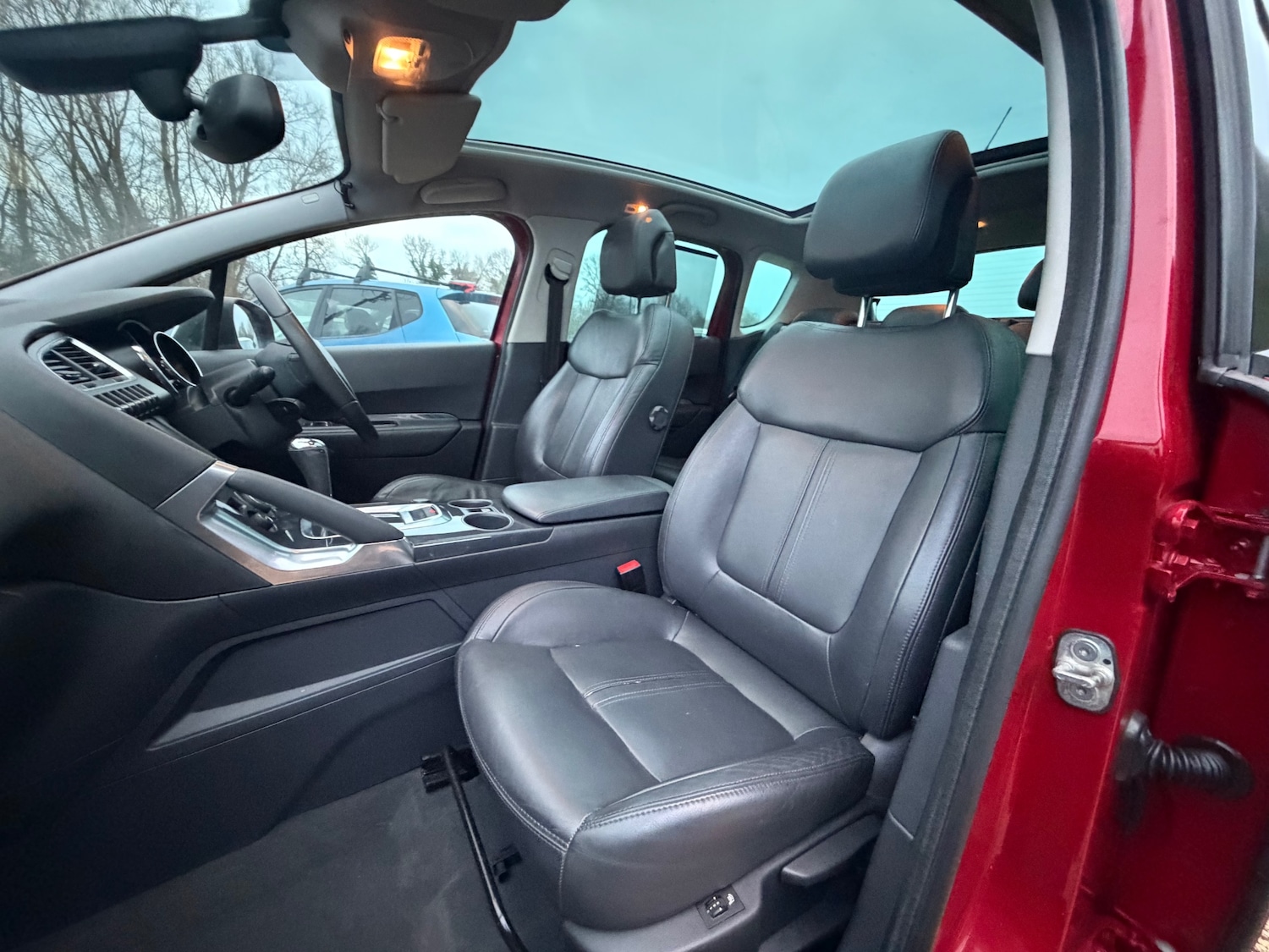 Used Peugeot 3008 2010 for sale - 77838397: Photo 15