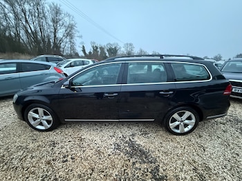 Used Volkswagen Passat 2012 for sale - 77838405: Photo
