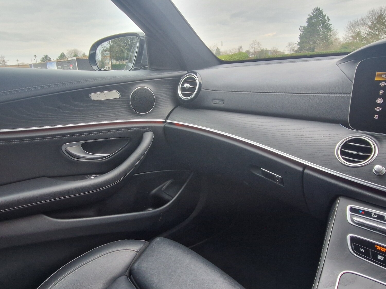 Used Mercedes-Benz E Class 2021 for sale - 77855599: Photo 25