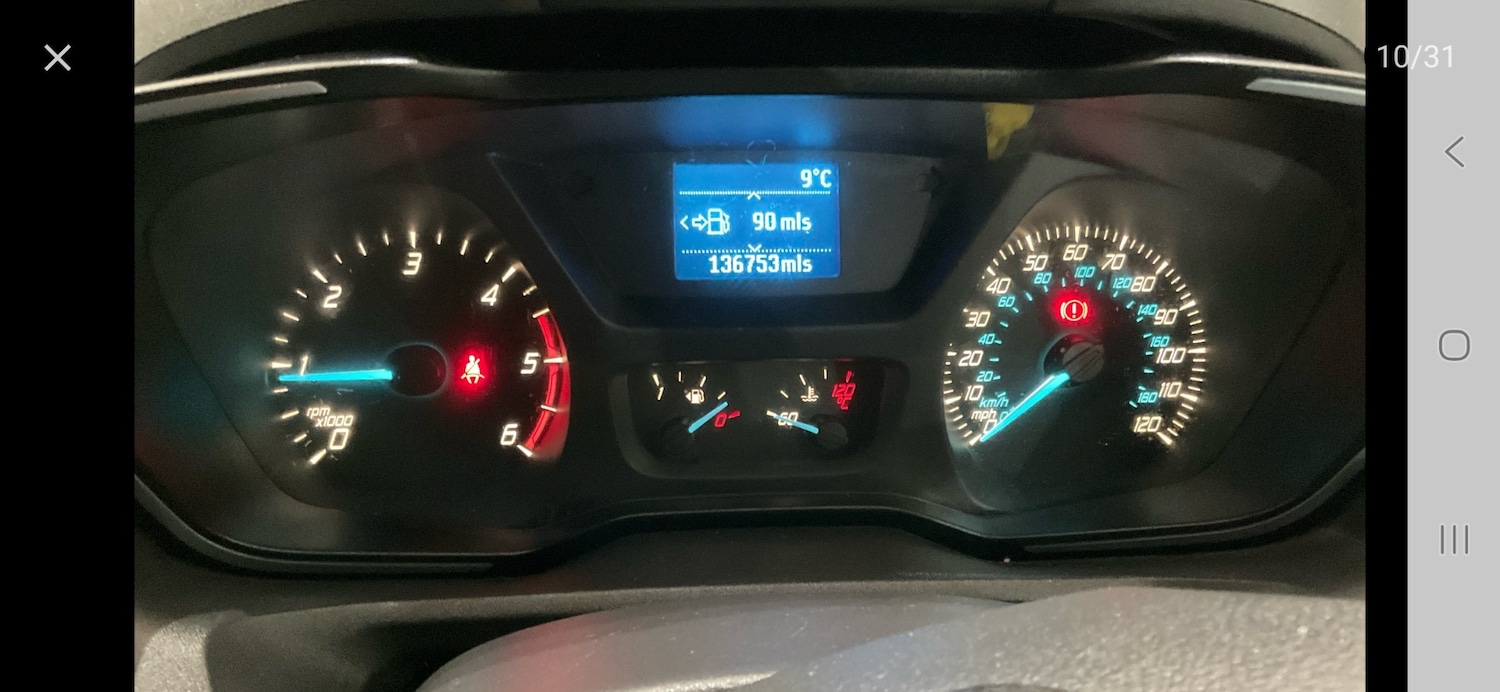 Used Ford Transit Custom 2015 for sale - 77840851: Photo 8