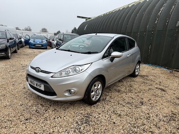 Used Ford Fiesta 2011 for sale - 77838404: Photo