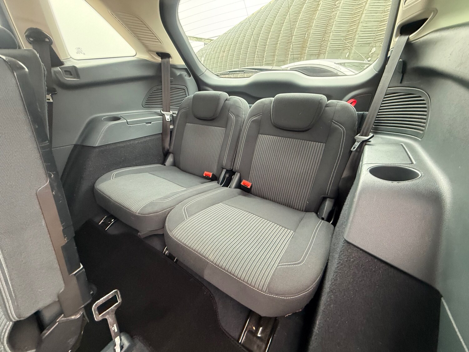 Used Ford Grand C-Max 2013 for sale - 77837350: Photo 19