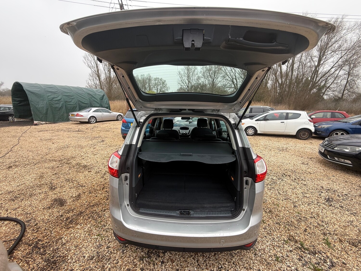Used Ford Grand C-Max 2013 for sale - 77837350: Photo 25