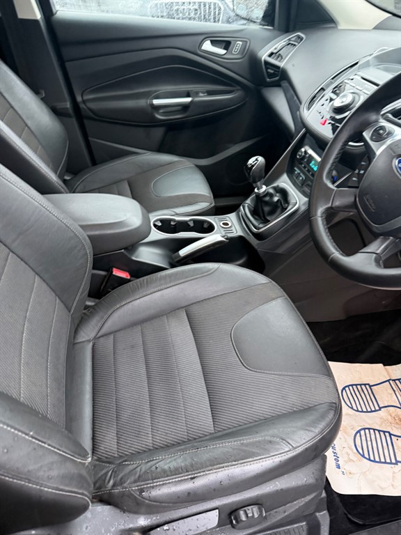 Used Ford Kuga 2013 for sale - 77281382: Photo 8