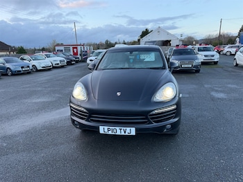 Used Porsche Cayenne 2010 for sale - 77235659: Photo