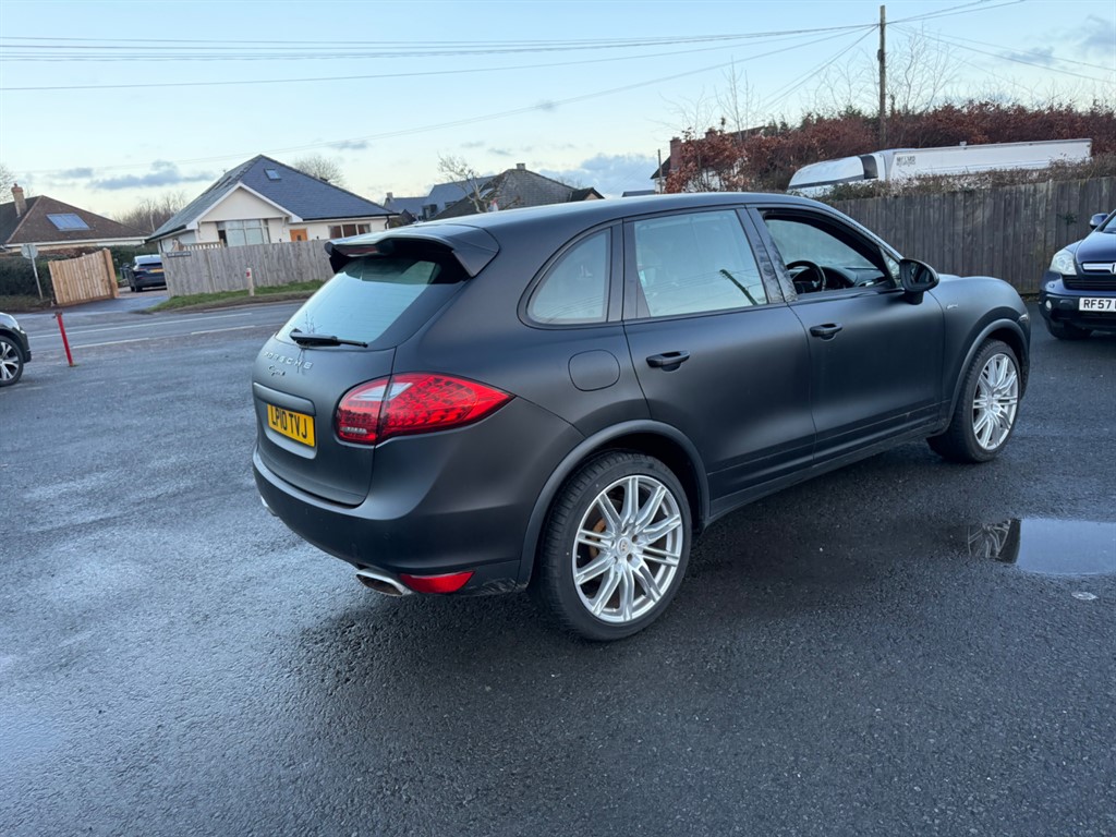 Used Porsche Cayenne 2010 for sale - 77235659: Photo 6