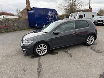 Used Volkswagen Golf 2018 for sale - 77826997: Photo