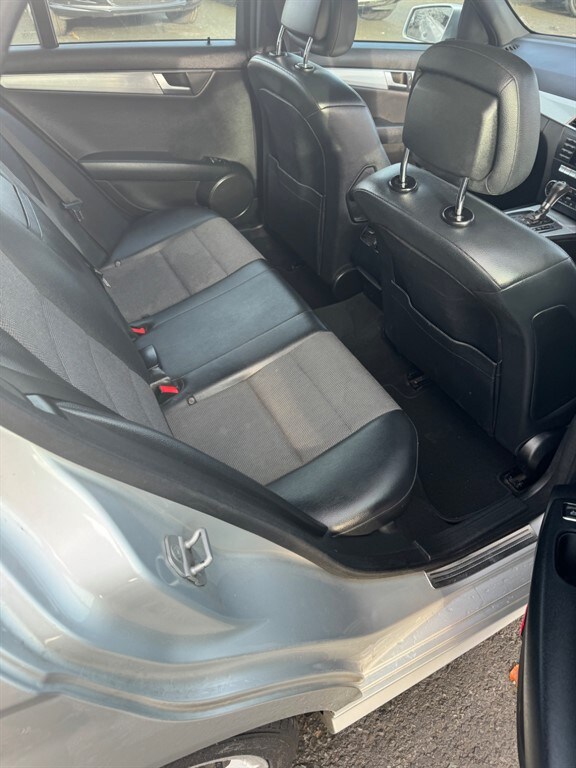 Used Mercedes-Benz C Class 2011 for sale - 73688664: Photo 7
