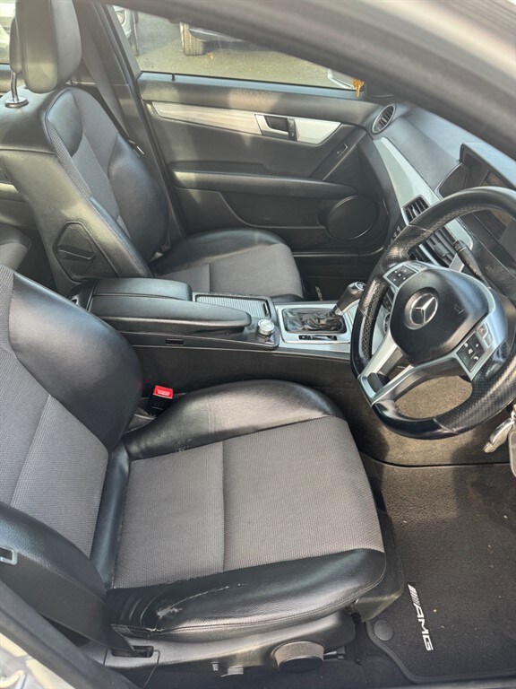 Used Mercedes-Benz C Class 2011 for sale - 73688664: Photo 8
