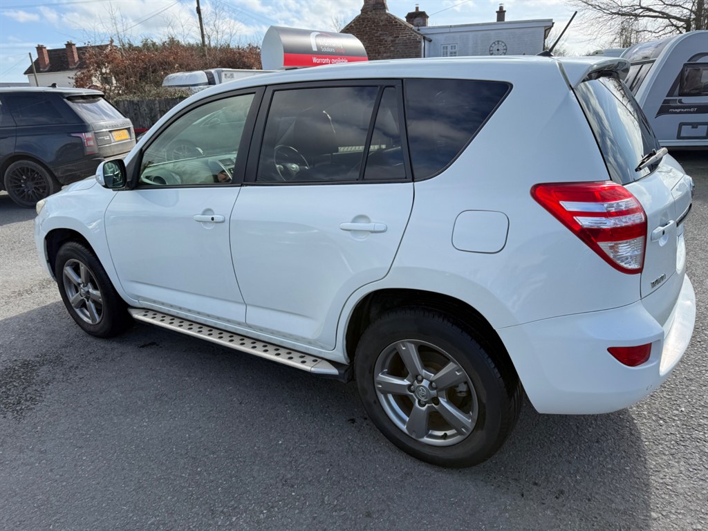 Used Toyota RAV4 2012 for sale - 77726478: Photo 4