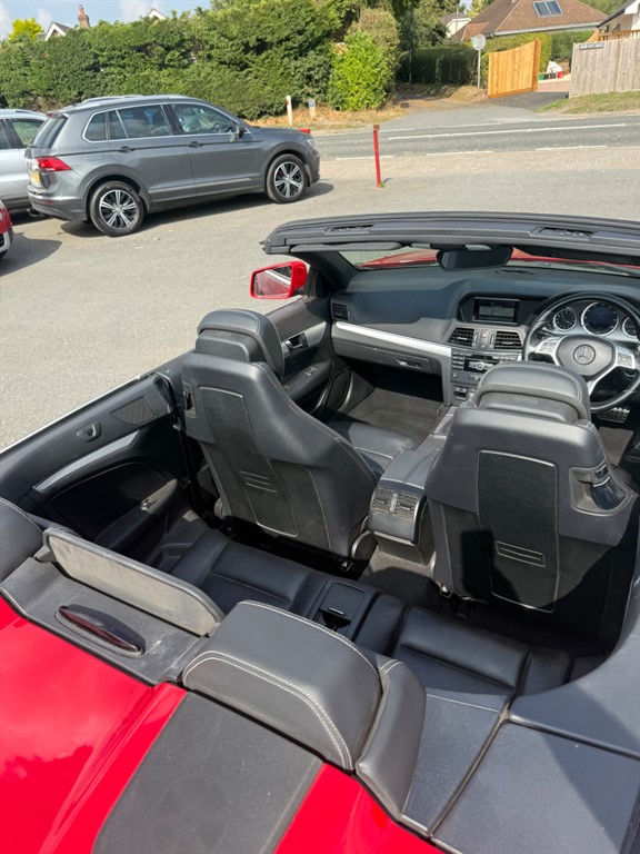 Used Mercedes-Benz E Class 2012 for sale - 76384950: Photo 6