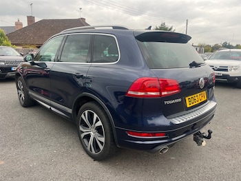Used Volkswagen Touareg 2013 for sale - 76384954: Photo