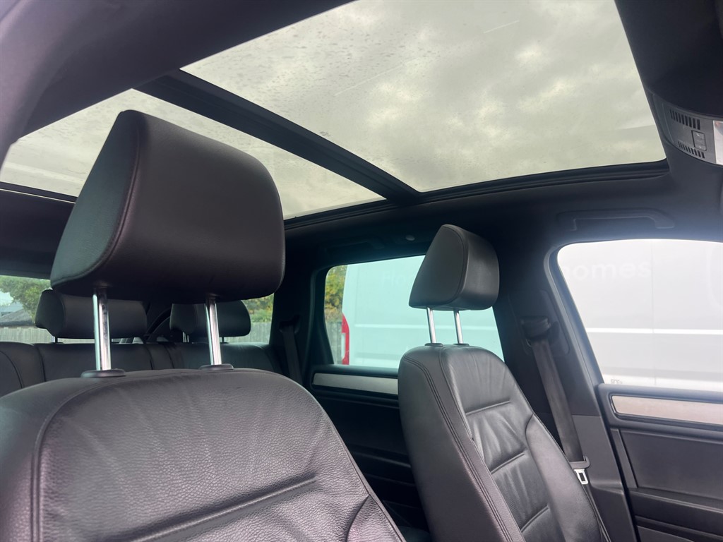 Used Volkswagen Touareg 2013 for sale - 76384954: Photo 7