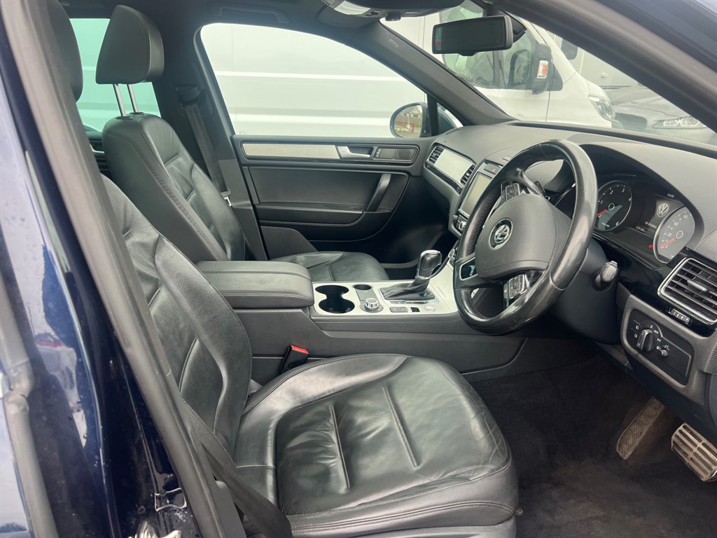 Used Volkswagen Touareg 2013 for sale - 76384954: Photo 8