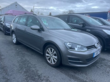 Used Volkswagen Golf 2015 for sale - 77499869: Photo
