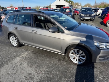 Used Volkswagen Golf 2015 for sale - 77499869: Photo