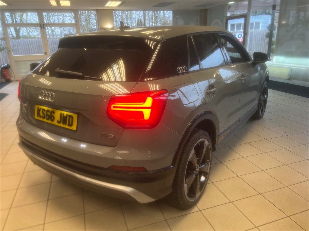 Used Audi Q2 2017 for sale - 77600730: Photo 2