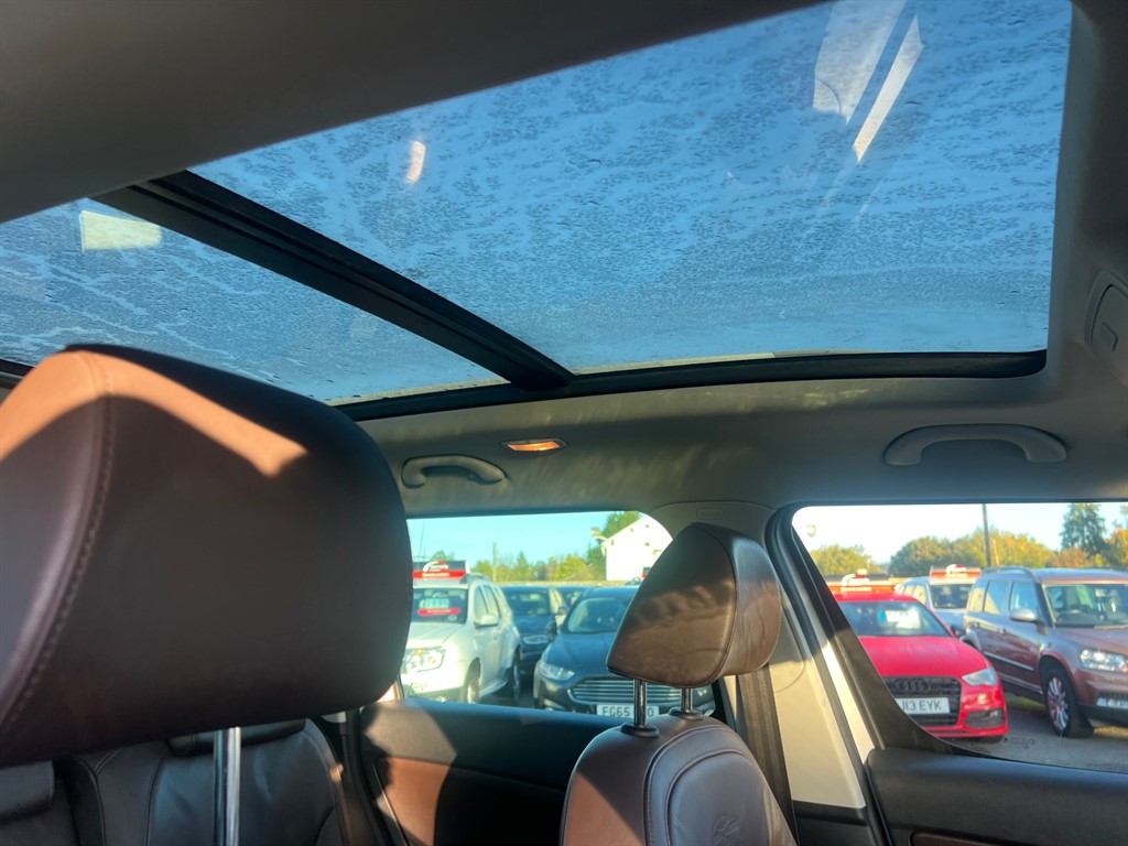 Used Skoda Yeti 2014 for sale - 76384947: Photo 9