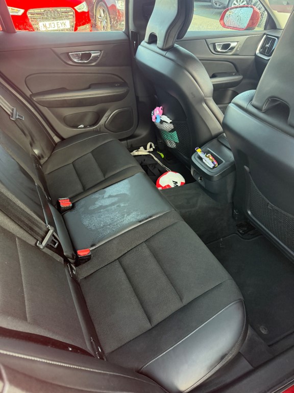 Used Volvo V60 2019 for sale - 77071221: Photo 7