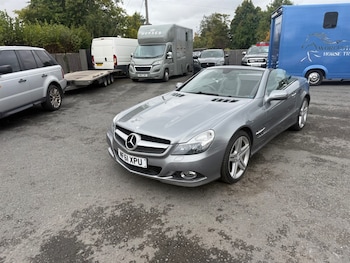 Used Mercedes-Benz SL 2011 for sale - 74805332: Photo
