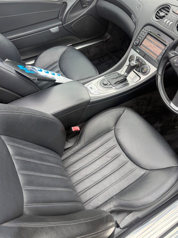 Used Mercedes-Benz SL 2011 for sale - 74805332: Photo 7