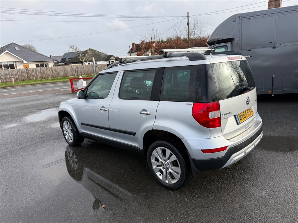 Used Skoda Yeti 2014 for sale - 77354051: Photo 4