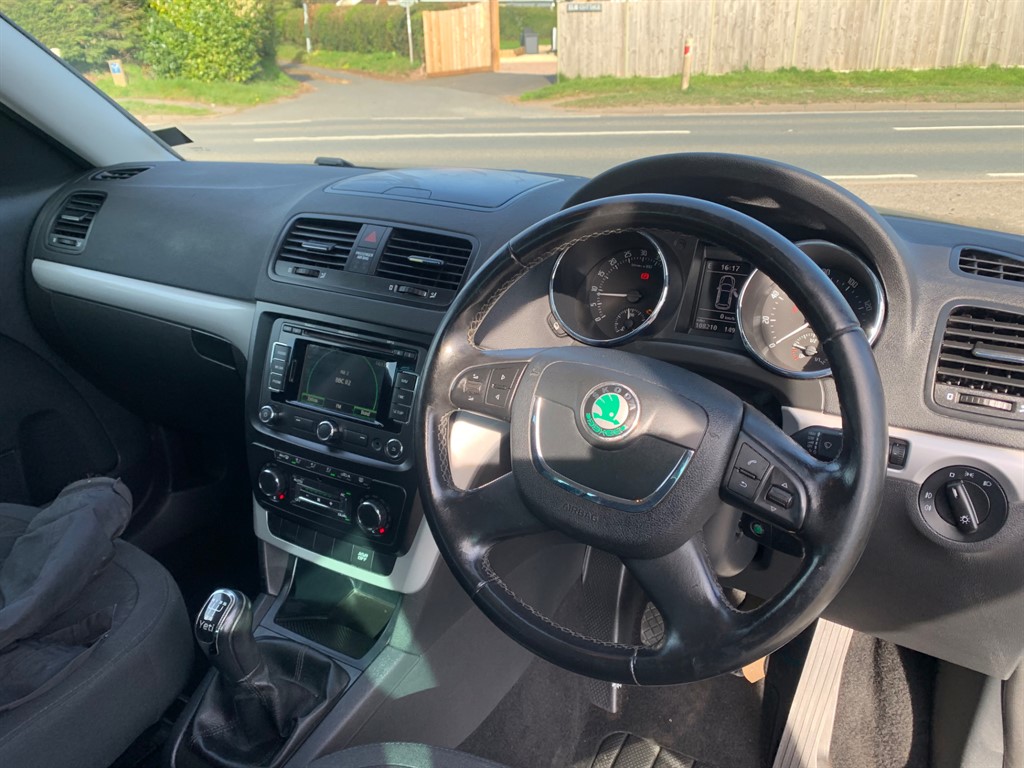 Used Skoda Yeti 2012 for sale - 78118116: Photo 6