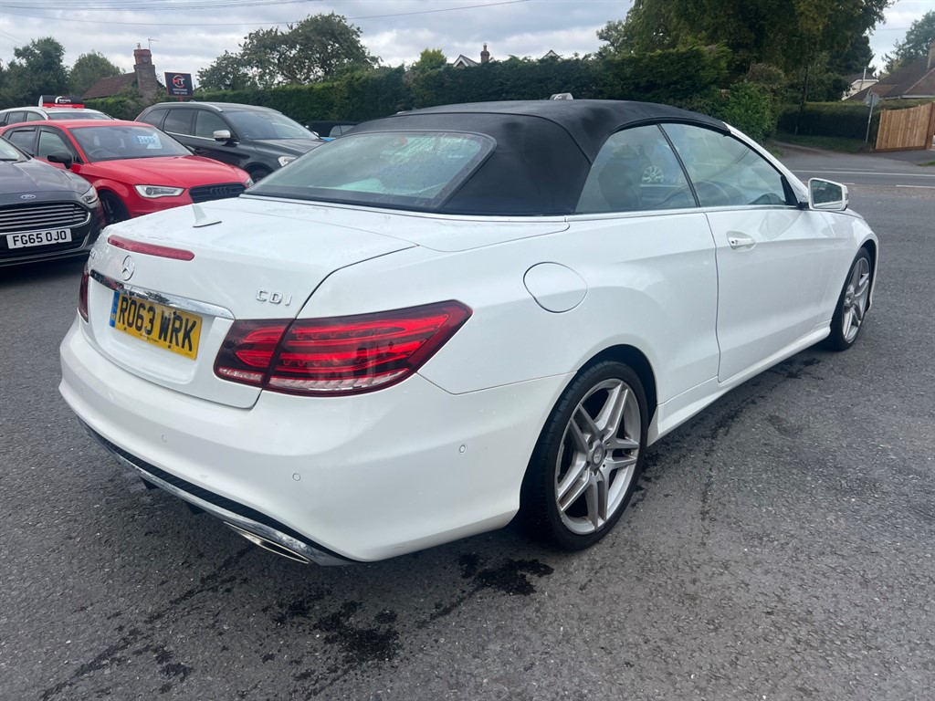 Used Mercedes-Benz E Class 2013 for sale - 77075177: Photo 10