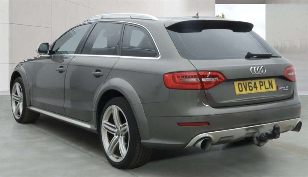 Used Audi A4 2014 for sale - 78216054: Photo 3