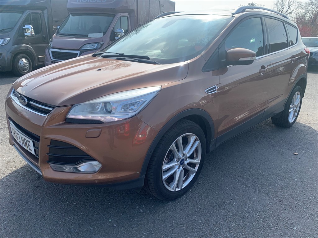 Used Ford Kuga 2014 for sale - 77975725: Photo 2