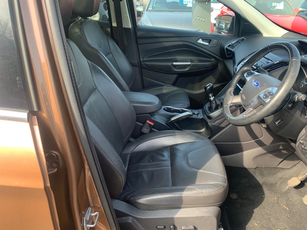 Used Ford Kuga 2014 for sale - 77975725: Photo 8