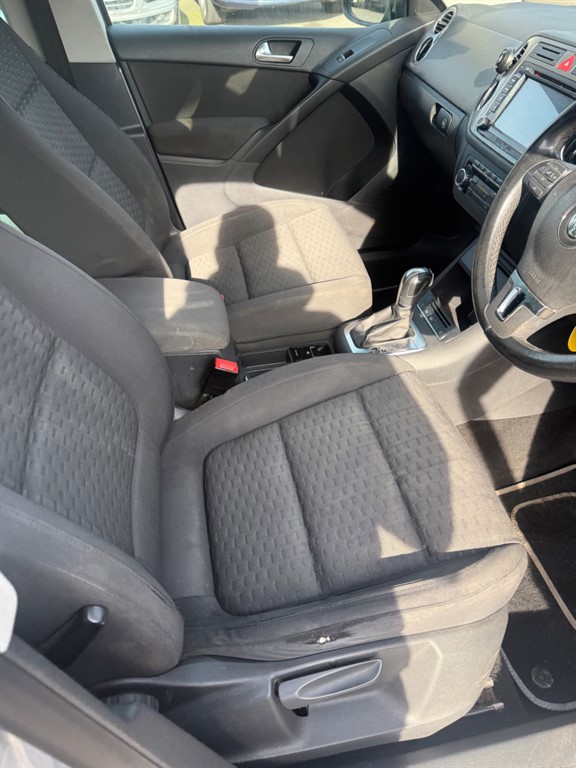 Used Volkswagen Tiguan 2010 for sale - 77075168: Photo 7