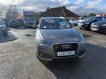 Used Audi Q3 2012 for sale - 77450103: Photo