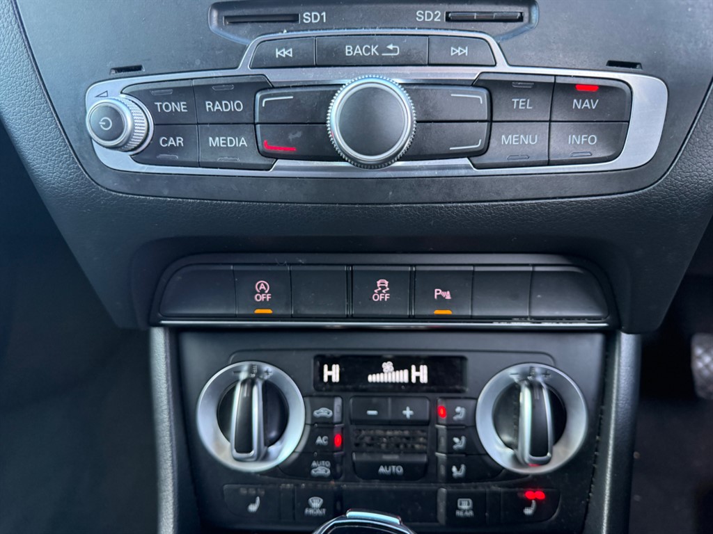 Used Audi Q3 2012 for sale - 77450103: Photo 9