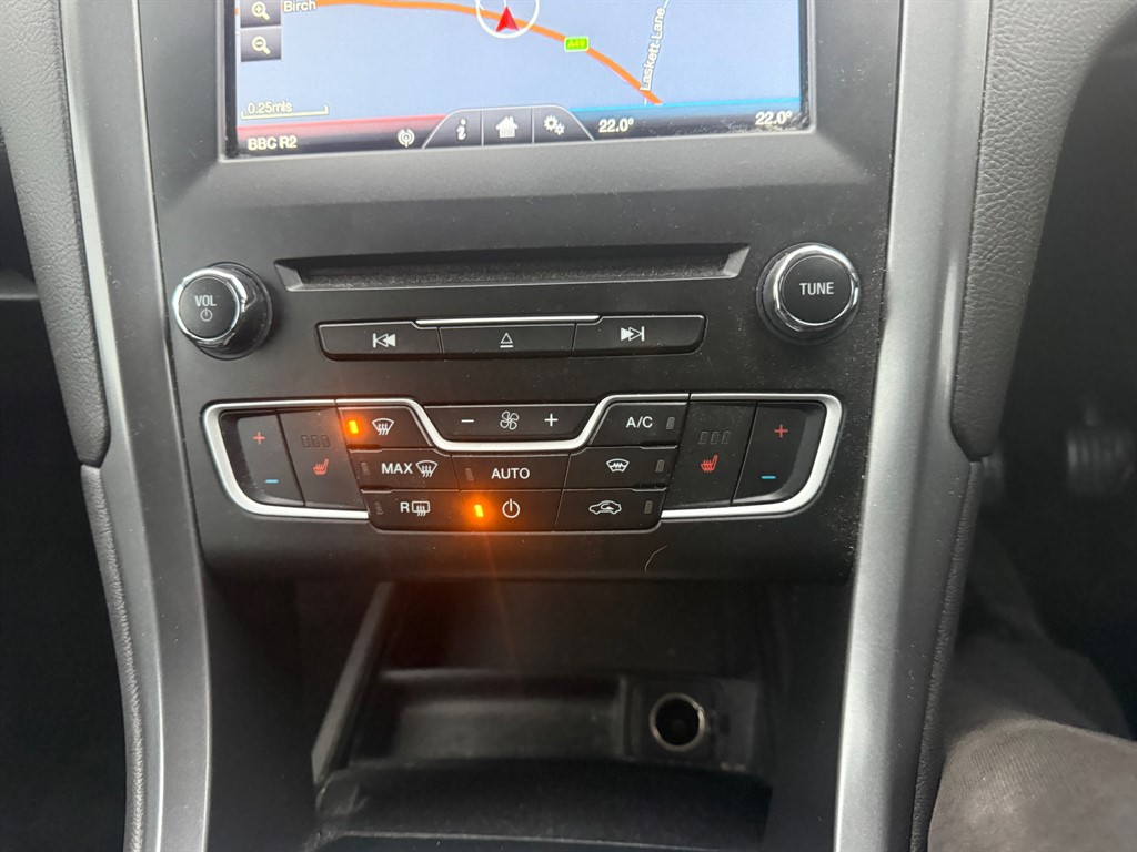 Used Ford Mondeo 2015 for sale - 77178282: Photo 9