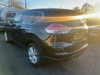 Used Nissan X-Trail 2016 for sale - 76691780: Photo