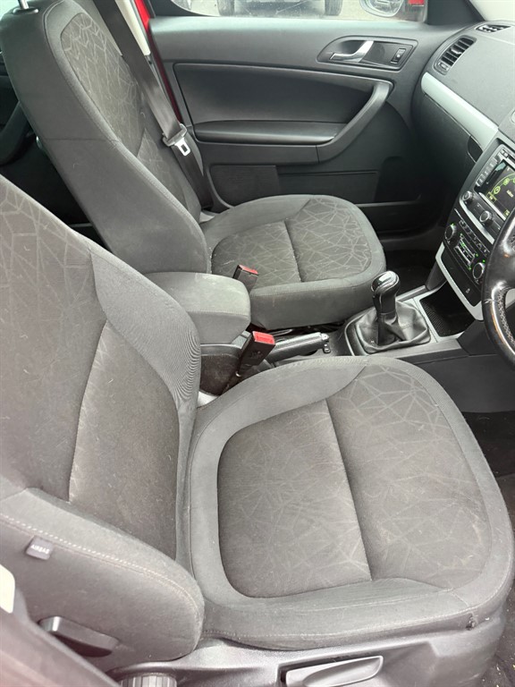 Used Skoda Yeti 2012 for sale - 76384957: Photo 8