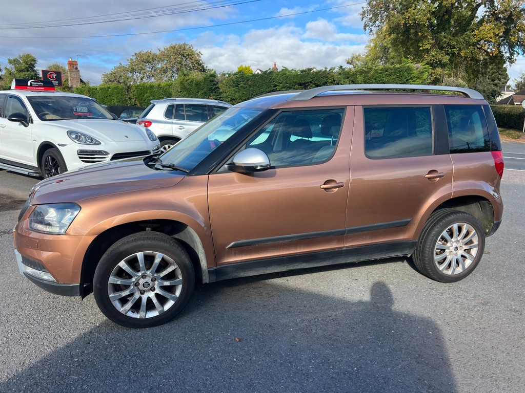 Used Skoda Yeti 2014 for sale - 76384955: Photo 2