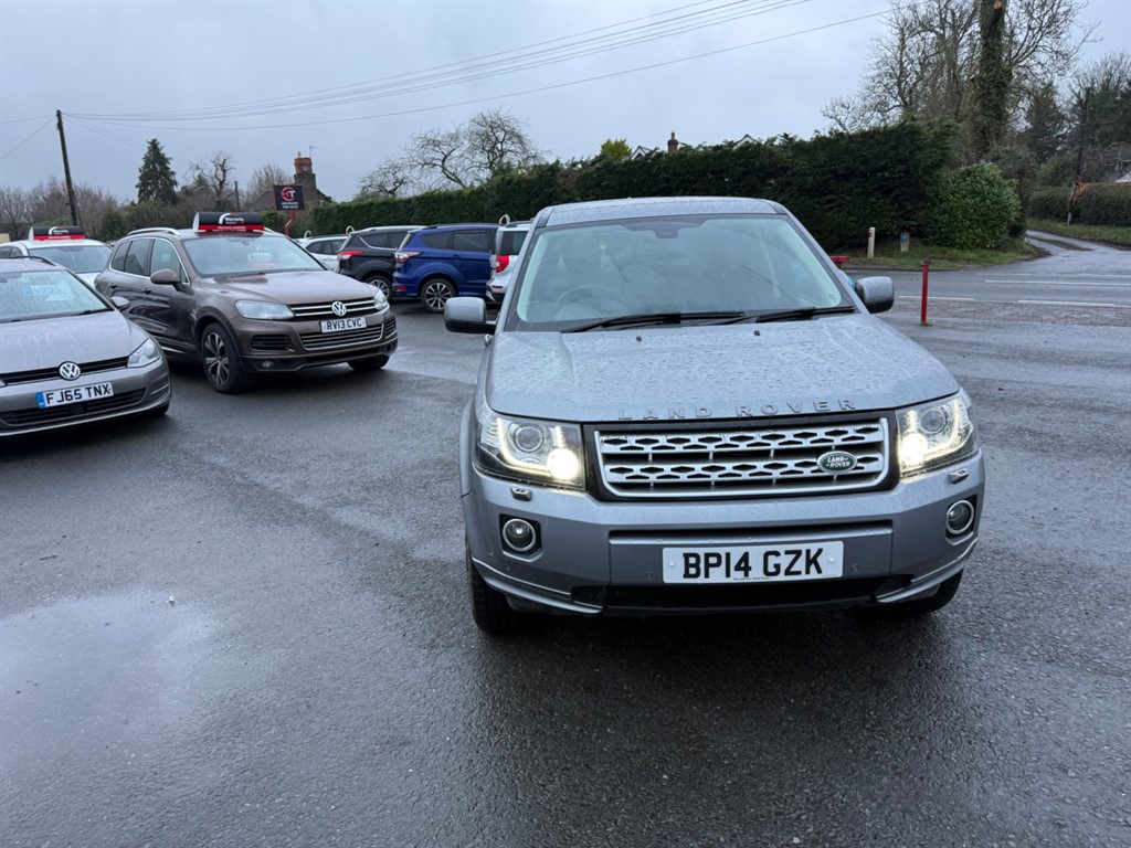 Used Land Rover Freelander 2014 for sale - 77699036: Photo 2