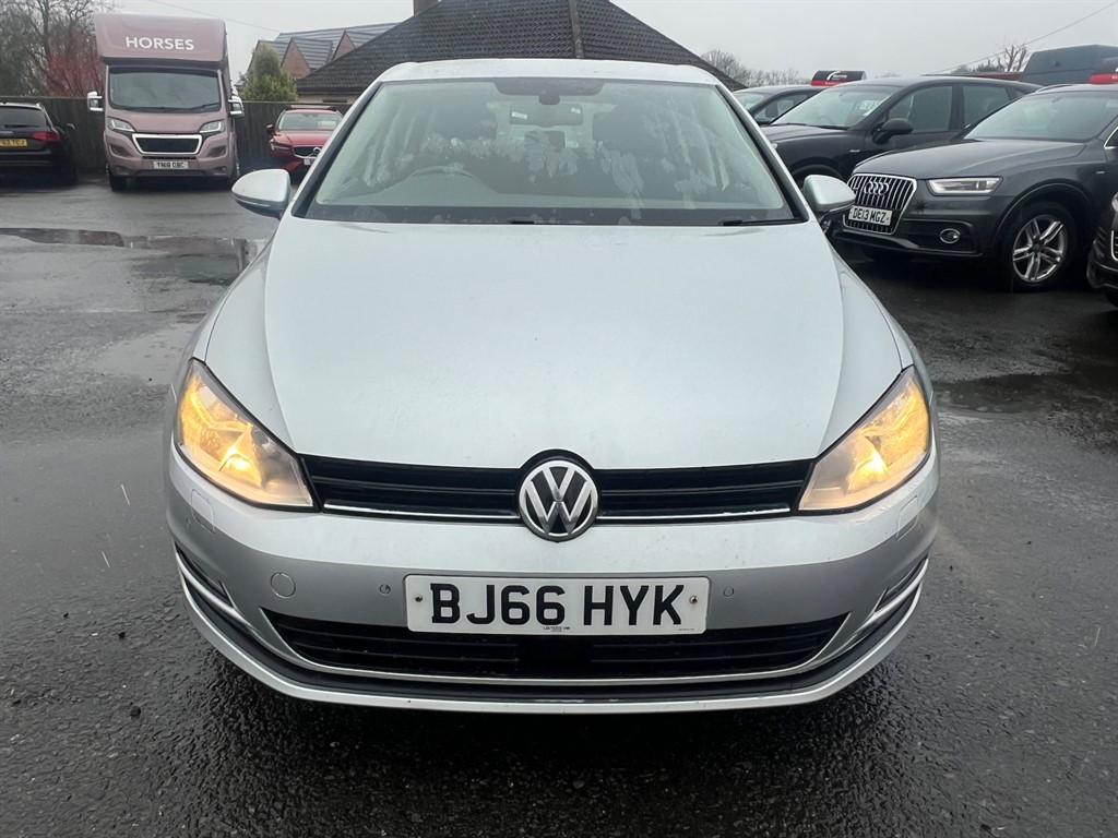 Used Volkswagen Golf 2016 for sale - 77476686: Photo 2