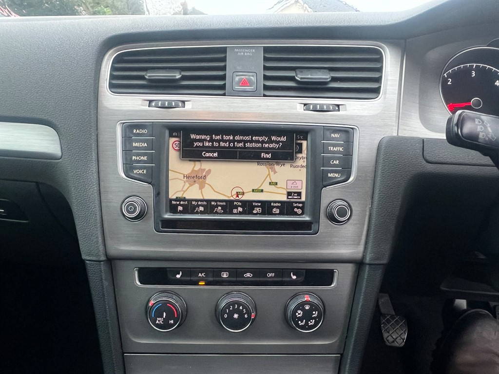 Used Volkswagen Golf 2016 for sale - 77476686: Photo 9