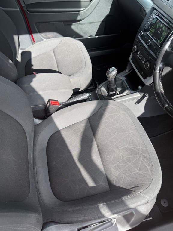 Used Skoda Yeti 2012 for sale - 77106238: Photo 7