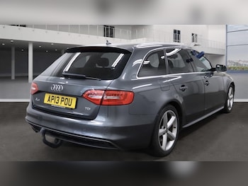 Used Audi A4 2013 for sale - 77911530: Photo