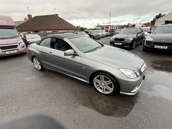 Used Mercedes-Benz E Class 2011 for sale - 77653389: Photo