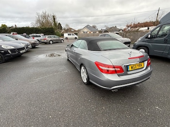 Used Mercedes-Benz E Class 2011 for sale - 77653389: Photo